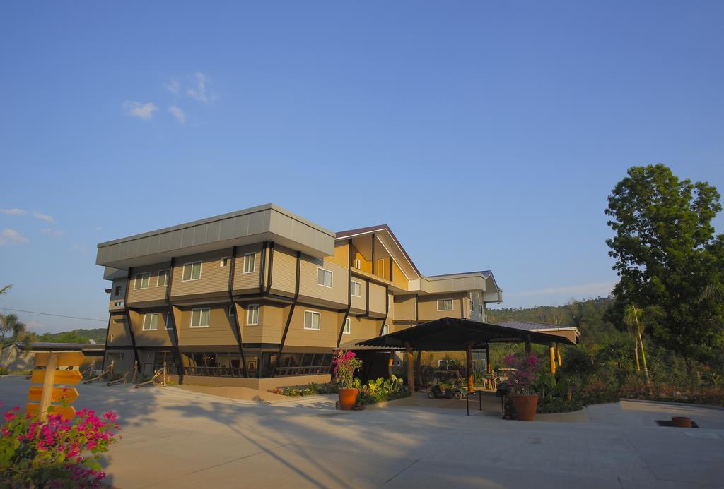 Green Canyon Leisure Farms Clark Field Zewnętrze zdjęcie